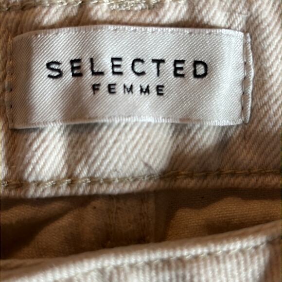 SELECTED Femme slim high rise cream color jean’s size 28. - Picture 6 of 11